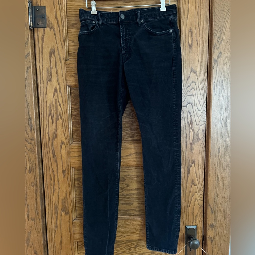 American Eagle men’s black corduroy jeans